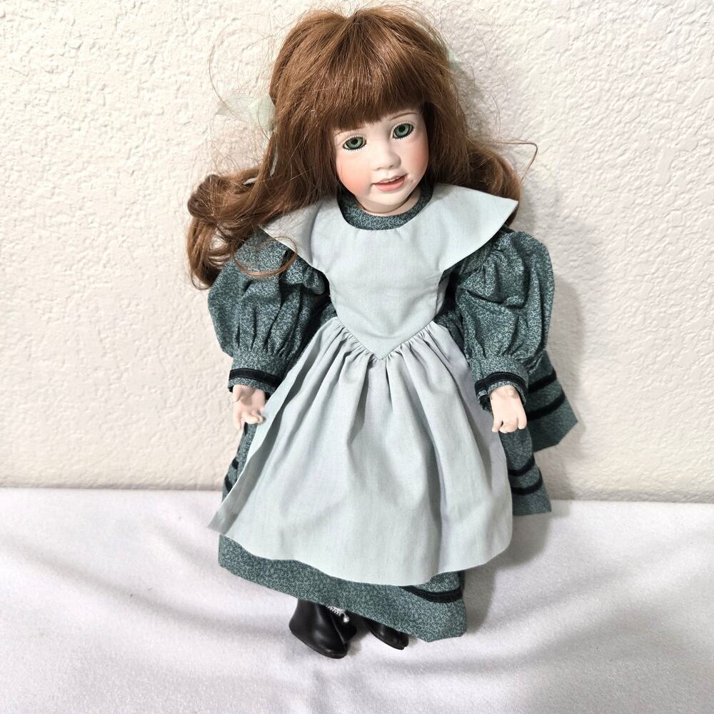 Wendy Lawton Vintage 14" Plastic Doll Green Dress Red Hair 2045D